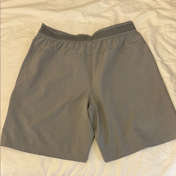 Fabletics “The Fundamental Short” Grey Medium - Picture 3 of 4